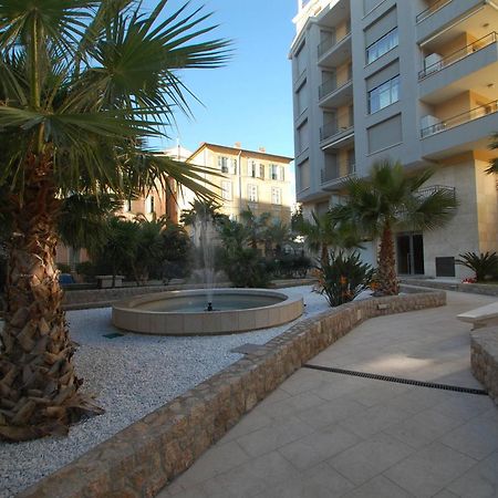 Charmant 2P Moderne Avec Terrasse, Parking Prive, En Plein Centre De Menton, A 2 Pas De La Mer - Fr-1-196-200 Eksteriør billede