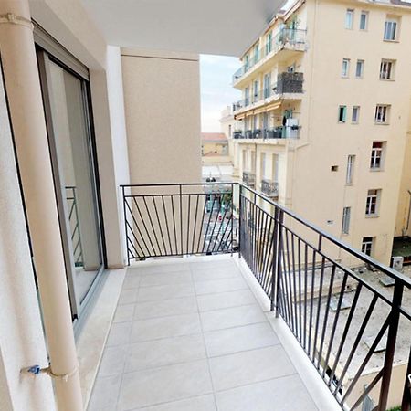 Charmant 2P Moderne Avec Terrasse, Parking Prive, En Plein Centre De Menton, A 2 Pas De La Mer - Fr-1-196-200 Eksteriør billede